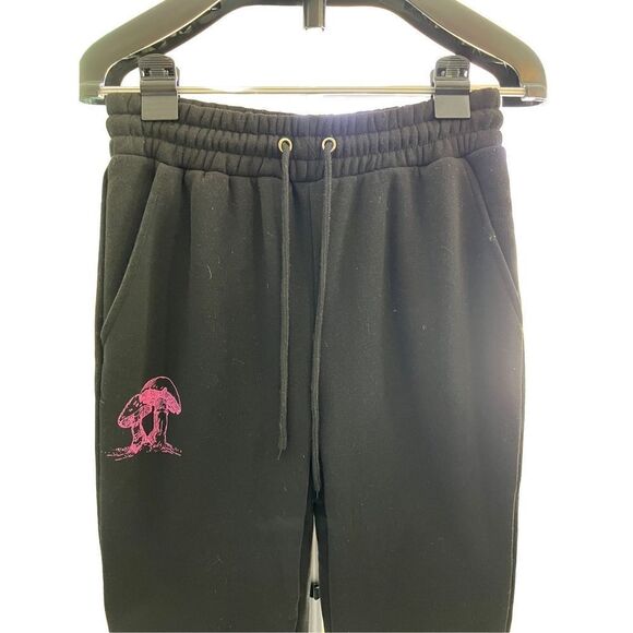 Rue 21 Women’s Joggers Sweat Pants Pink Mushroom “Tour 1999” Black Yellow - Picture 11 of 12